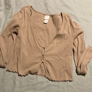 H&M Women's Beige Long Sleeve Top